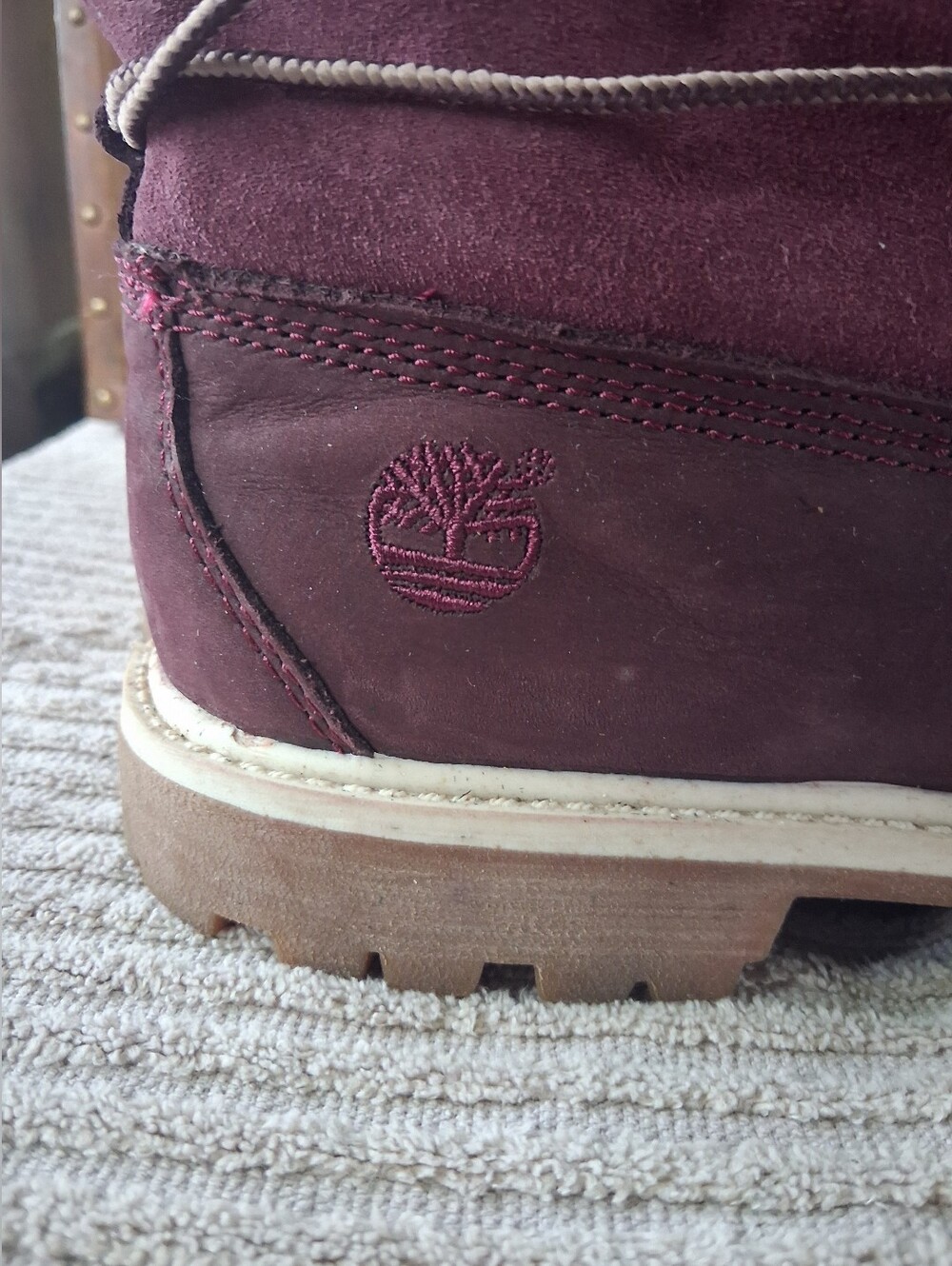 Timberland Waterproof Women's Deep Wine Suede Lace-Up Boots Size 9.5 - Picture 5 of 6